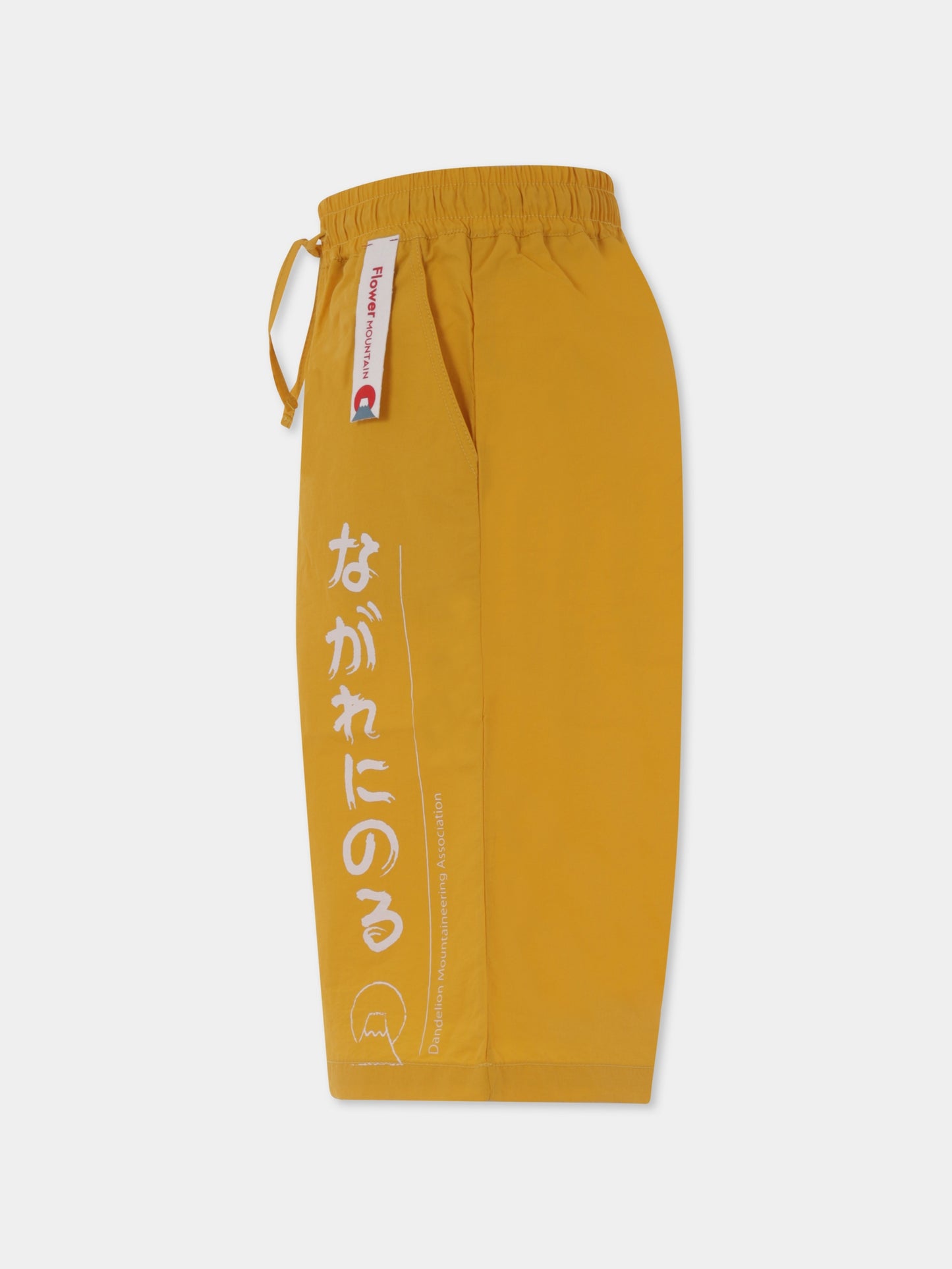 Shorts gialli per bambino con patch,Flower Mountain,0G04 0016002900 01 TAIKI