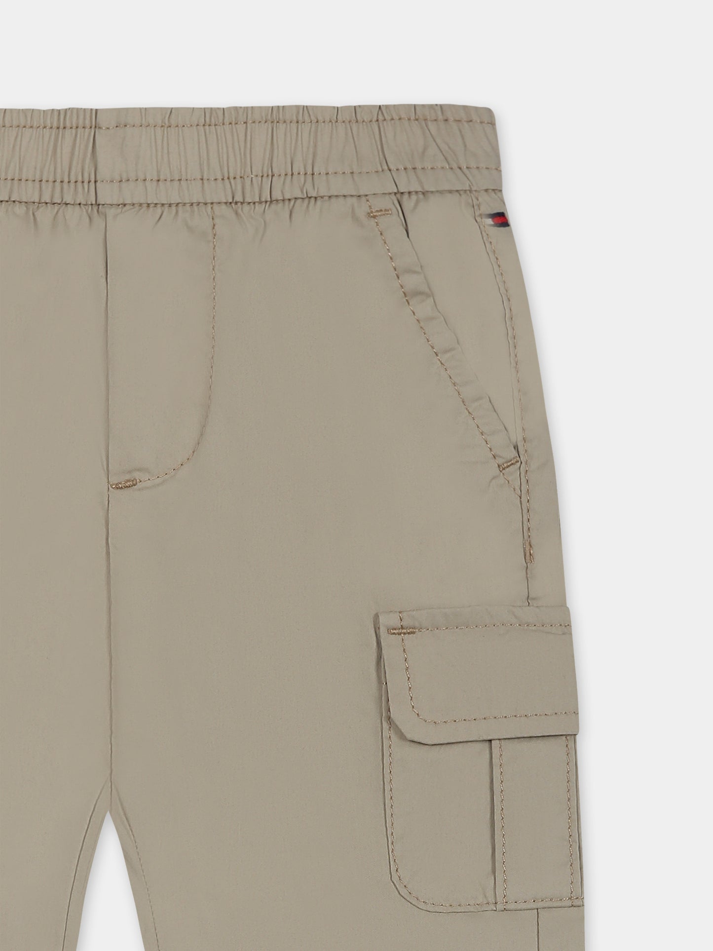 Pantaloni beige per neonato con bandierina,Tommy Hilfiger Junior,24F THKN0KN01956J KN0KN01956 RBT