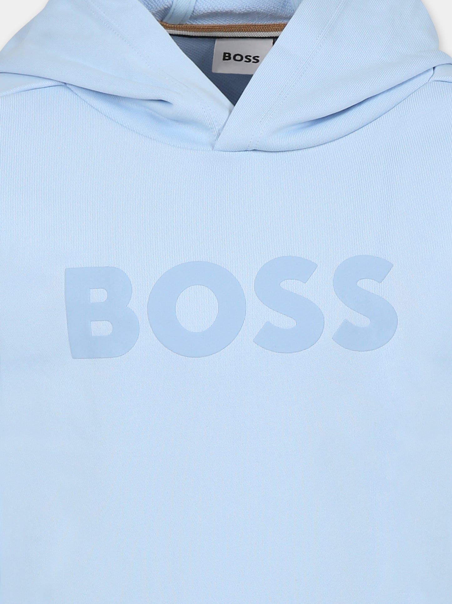 Light blue sweatshirt or boy with logo