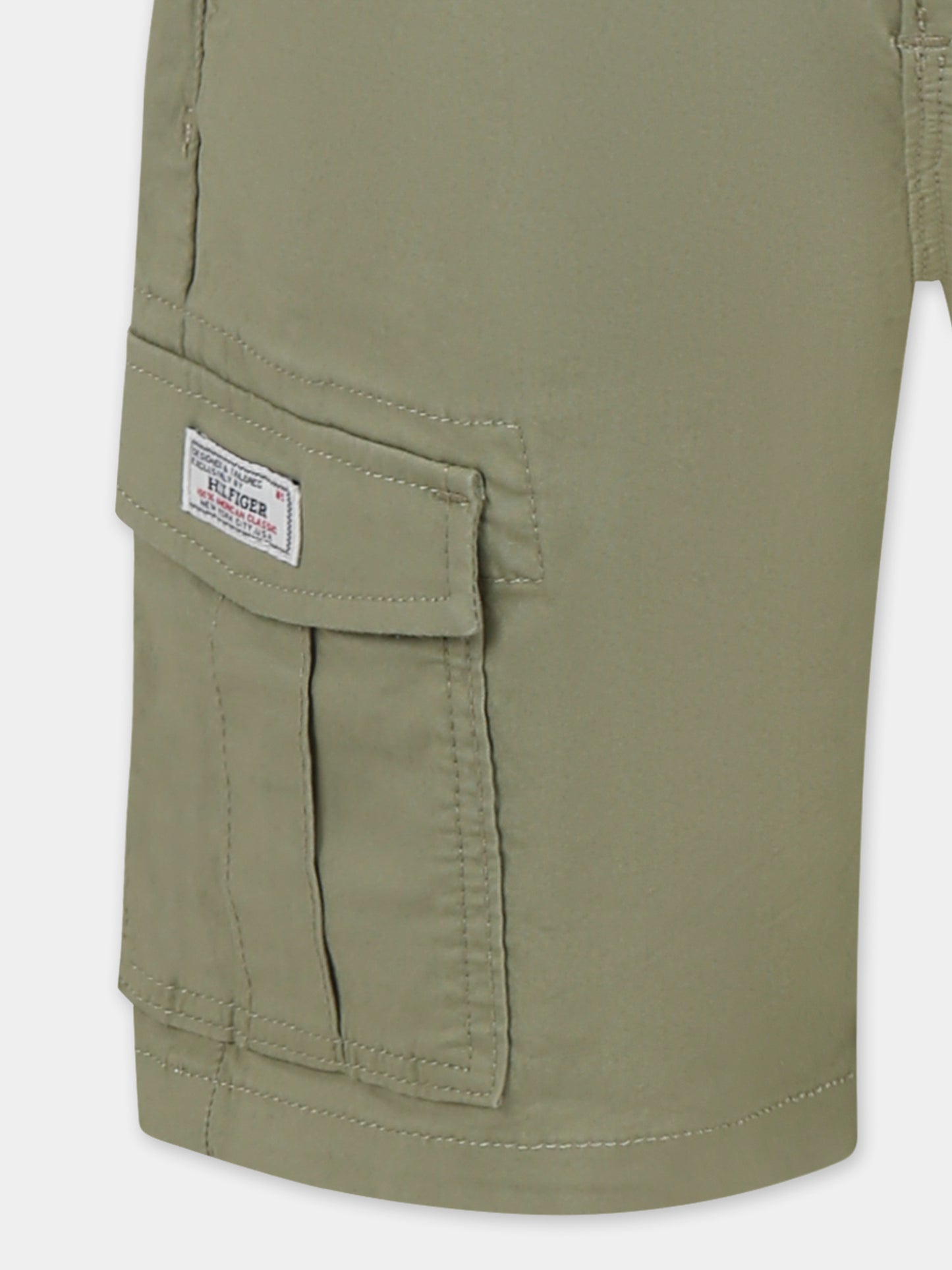 Shorts verdi per bambino con bandierina,Tommy Hilfiger Junior,KB0KB08799 L9F