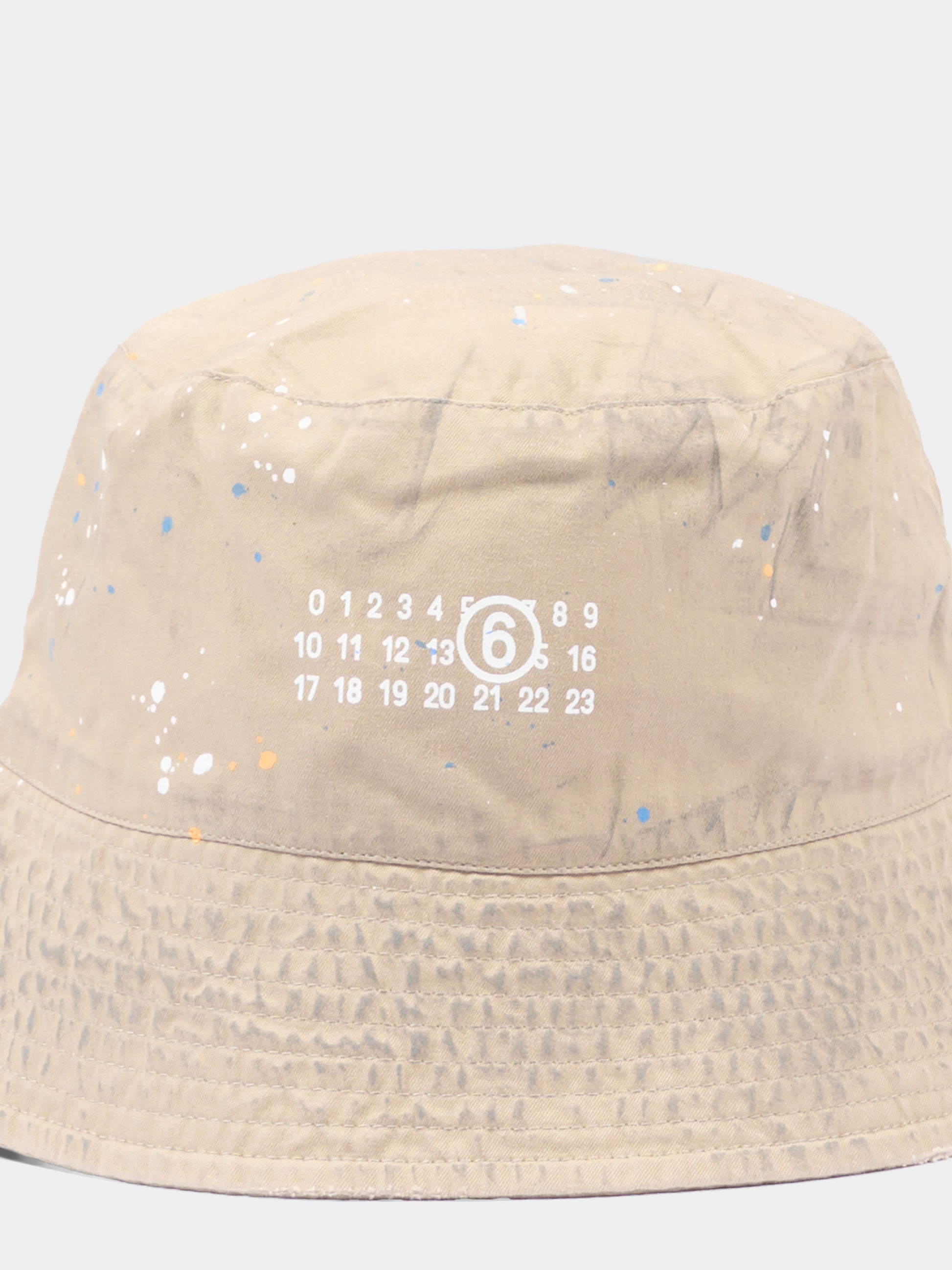 Cloche beige per bambini con logo numerico,Mm6 Maison Margiela,M60995 MM07B M6709