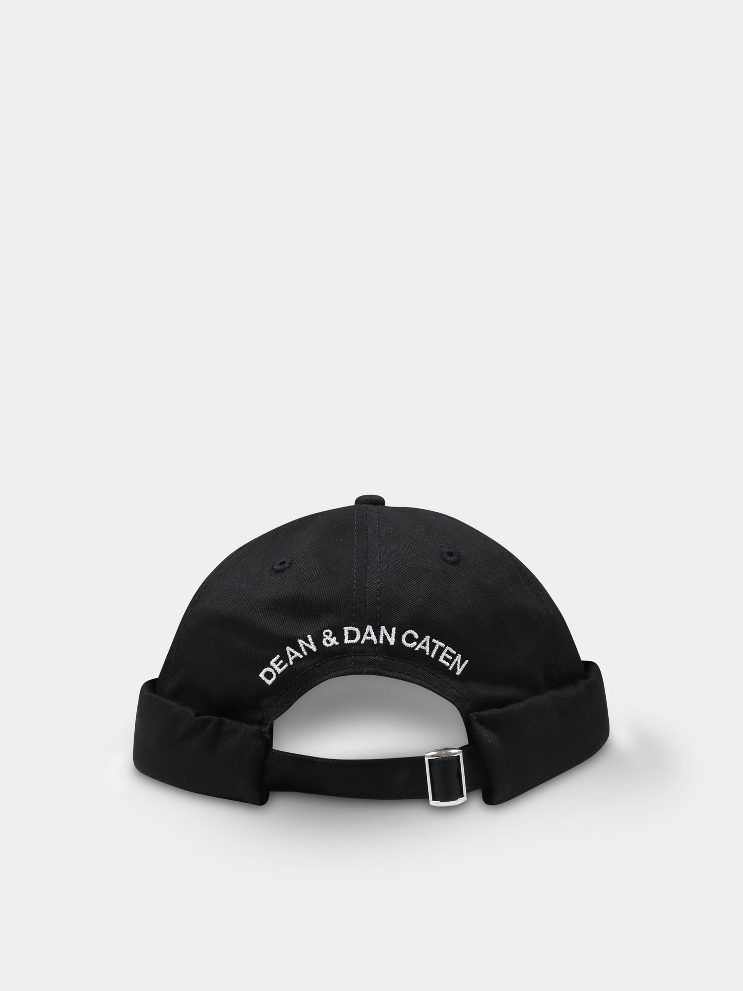 Black hat for boy with logo